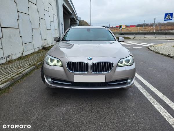 BMW Seria 5 520d - 2