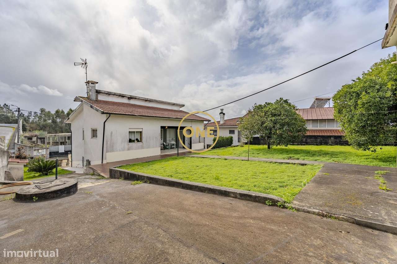 Moradia T3 individual em Lousado-5