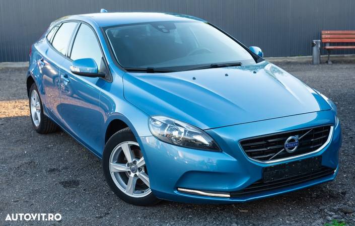 Volvo V40 - 1