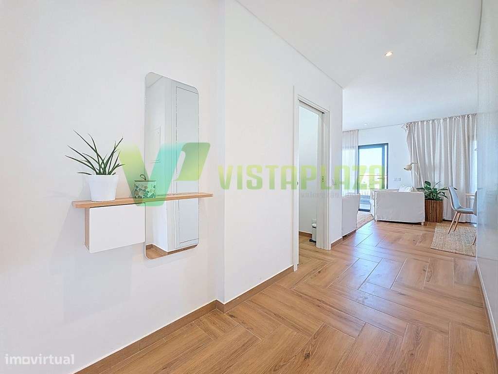 Apartamento T2 Novo em Portimão, com garagem e piscina - Grande imagem: 3/27