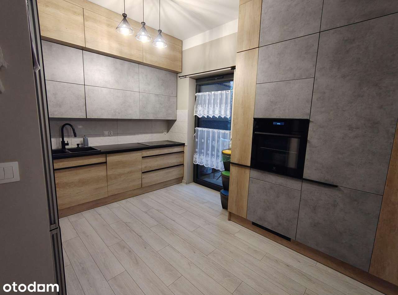 Duże mieszkanie z ogródkiem blisko centrum miasta - Pełny obrazek: 3/14