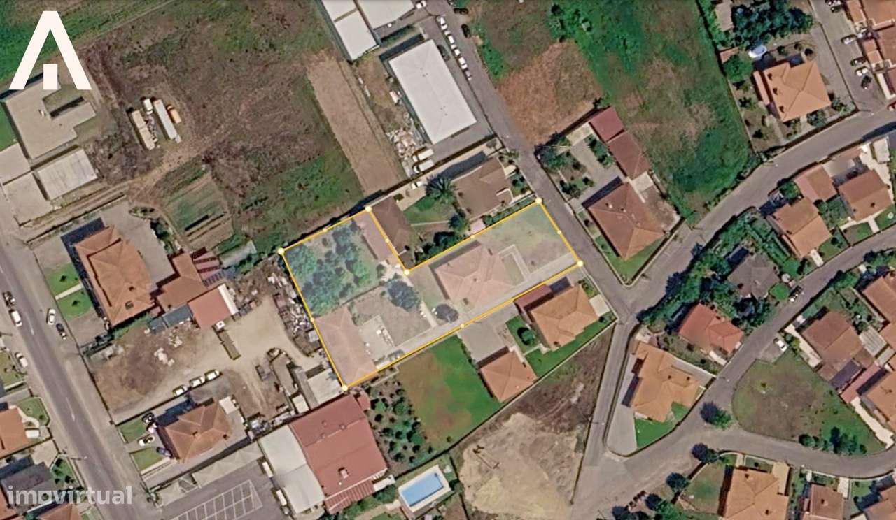 Moradia térrea T-4-3
