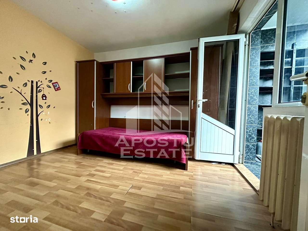 Apartament cu 3 camere, etajul 2, zona Sagului - Imagine principală: 3/8