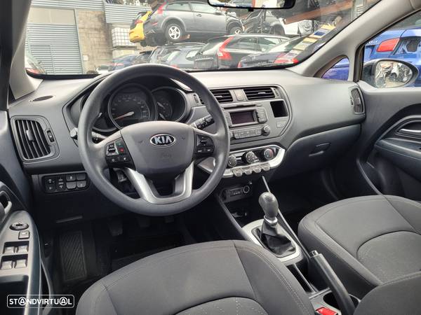 Kia Rio 2015 para peças - 3