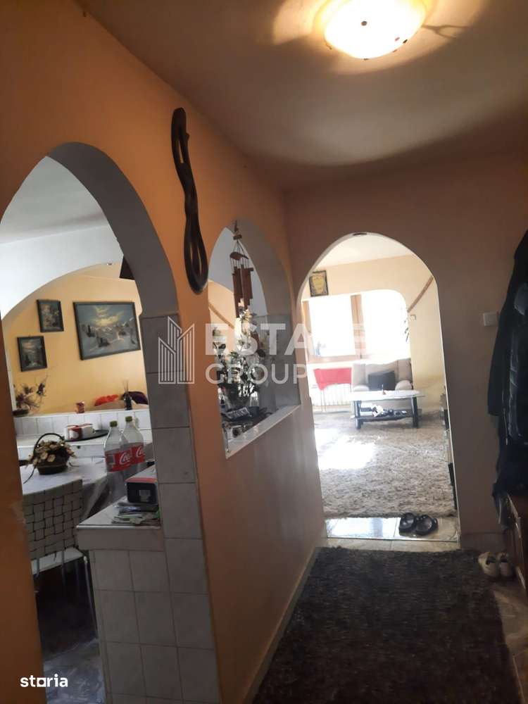 Apartament 3 camere, decomandat, parter - Imagine principală: 5/12