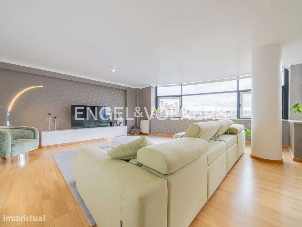 Penthouse T5 Duplex em Alvalade - Grande imagem: 4/40