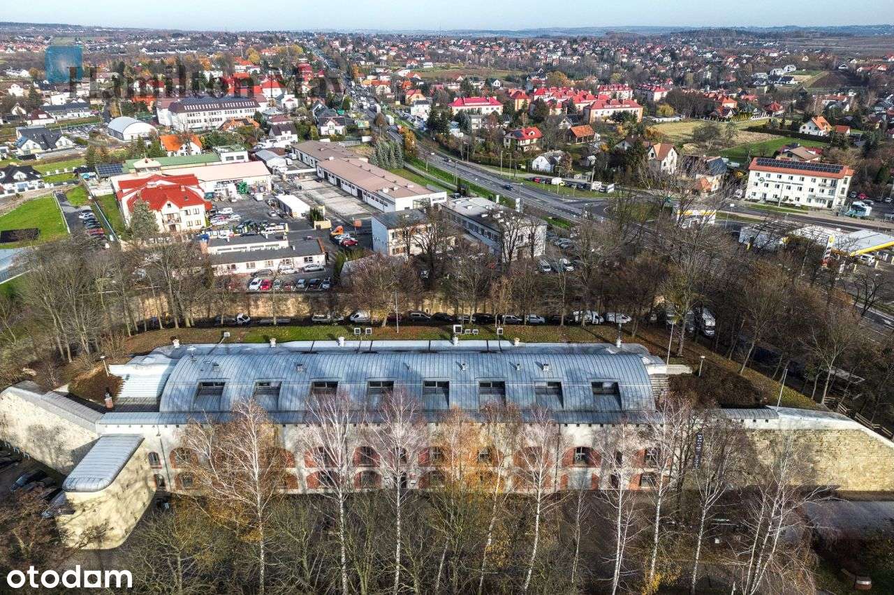 Lokal komercyjny 900 m2 - Pełny obrazek: 5/20