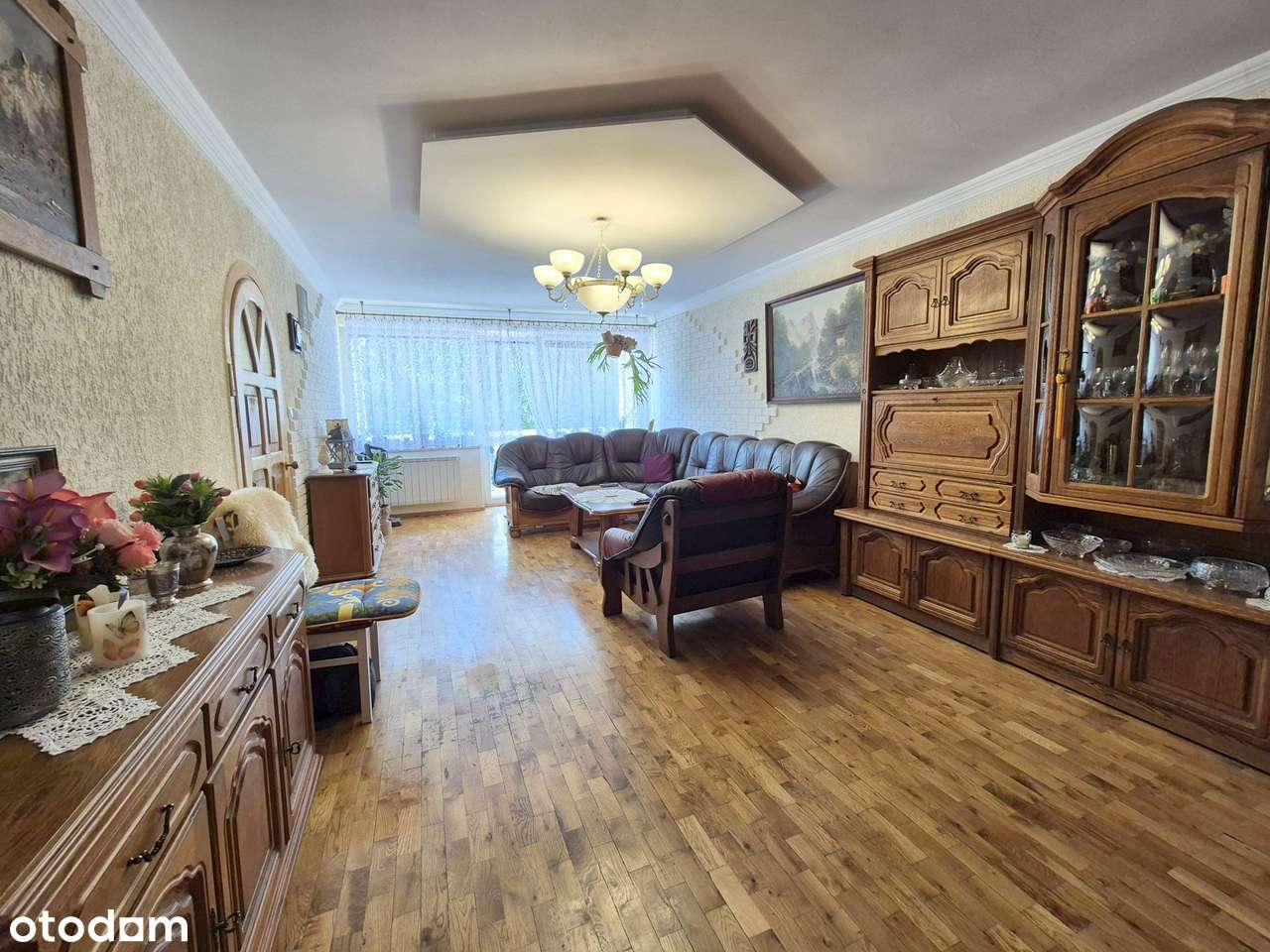 Dom w Chojnowie – 5 pokoi – działka 469 m2 – 3 garaże-4