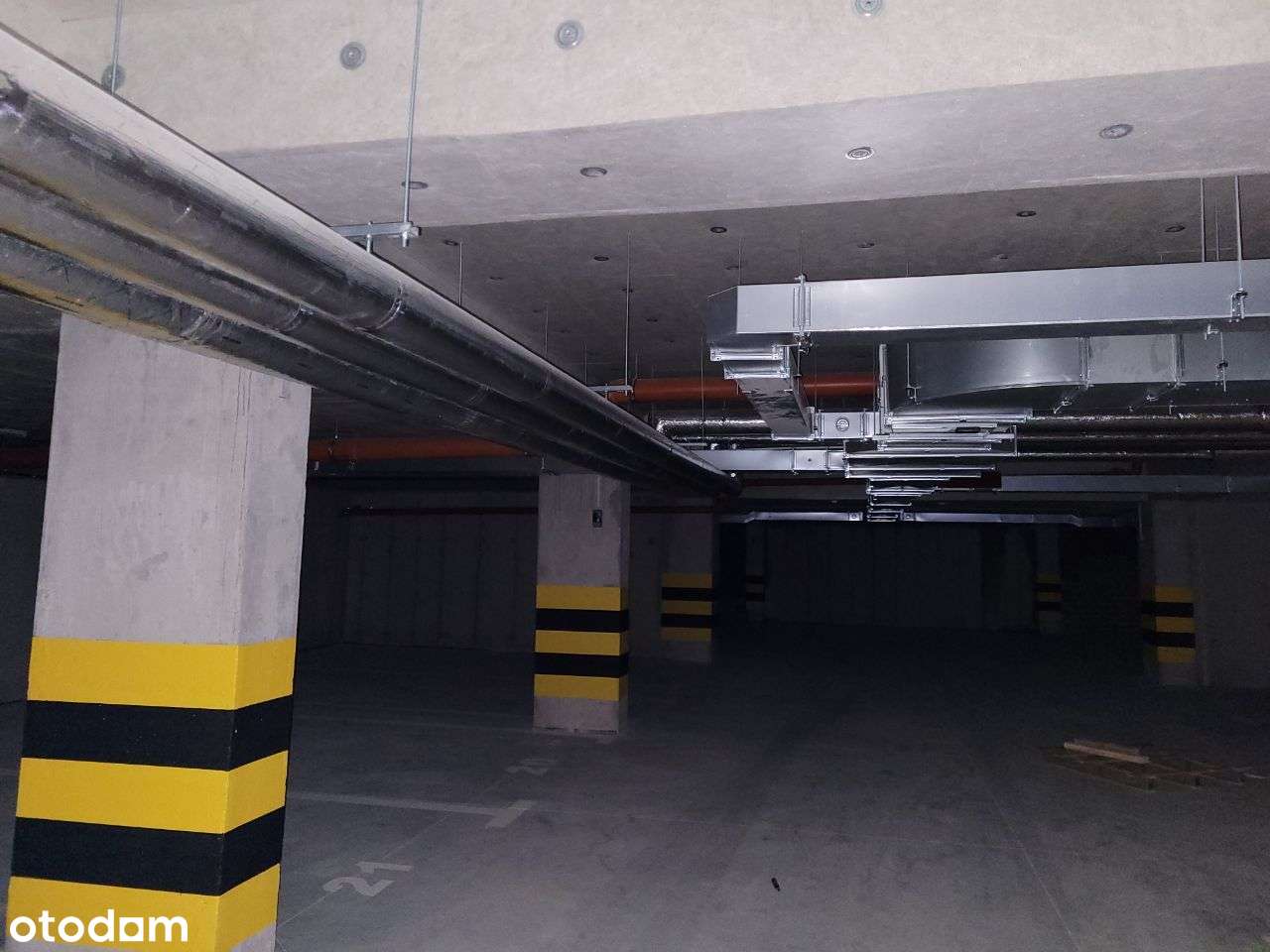 Wynajmę miejsce postojowe w garażu podziemnym - Pełny obrazek: 2/8