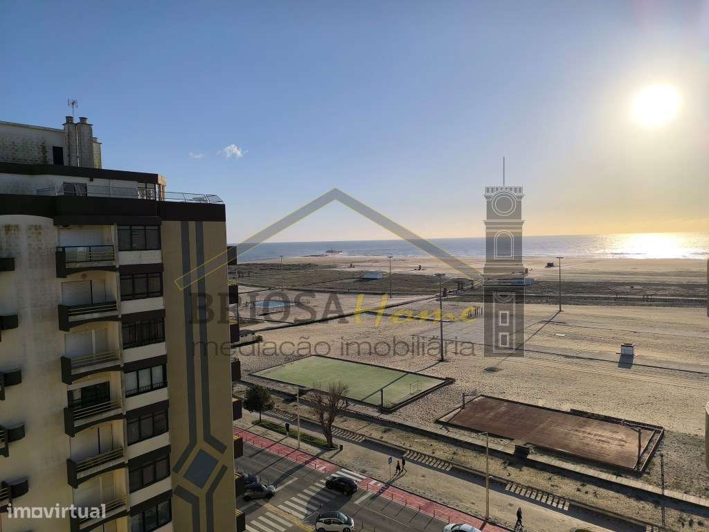 Apartamento T3, com vista mar, na Figueira da Foz-24