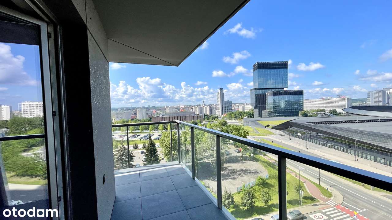 4 pokoje, 78 m2, duży balkon, klimatyzacja + miejsce w hali garażowej