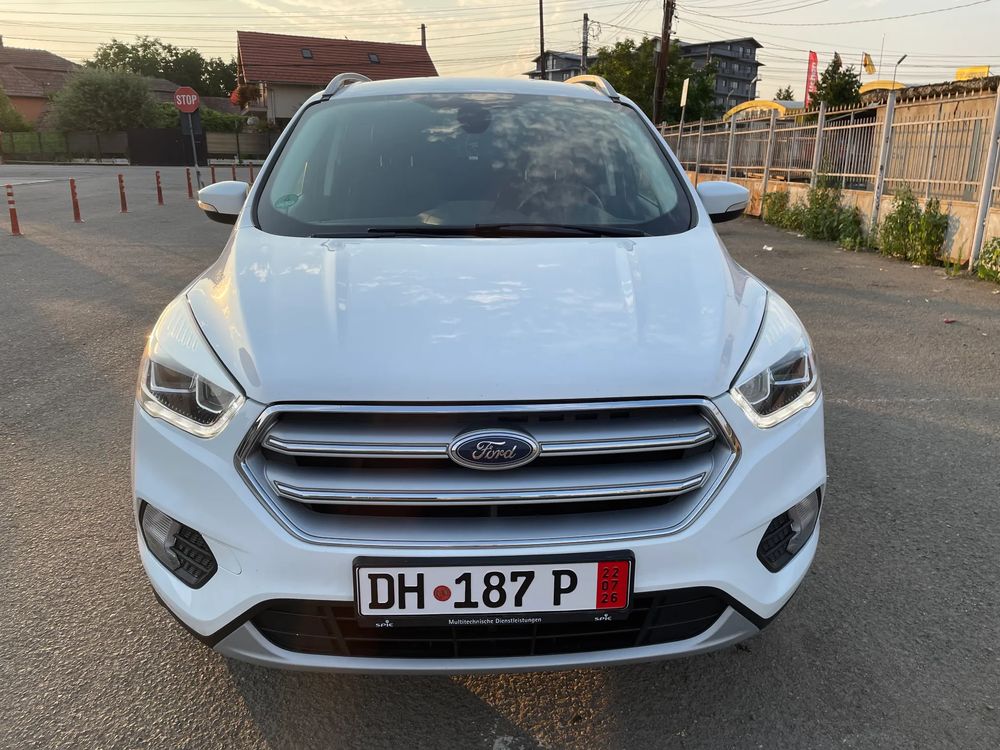 Ford Kuga II [2012 - 2019] 2.0 TDCi 4x4 Aut. Titanium 2017