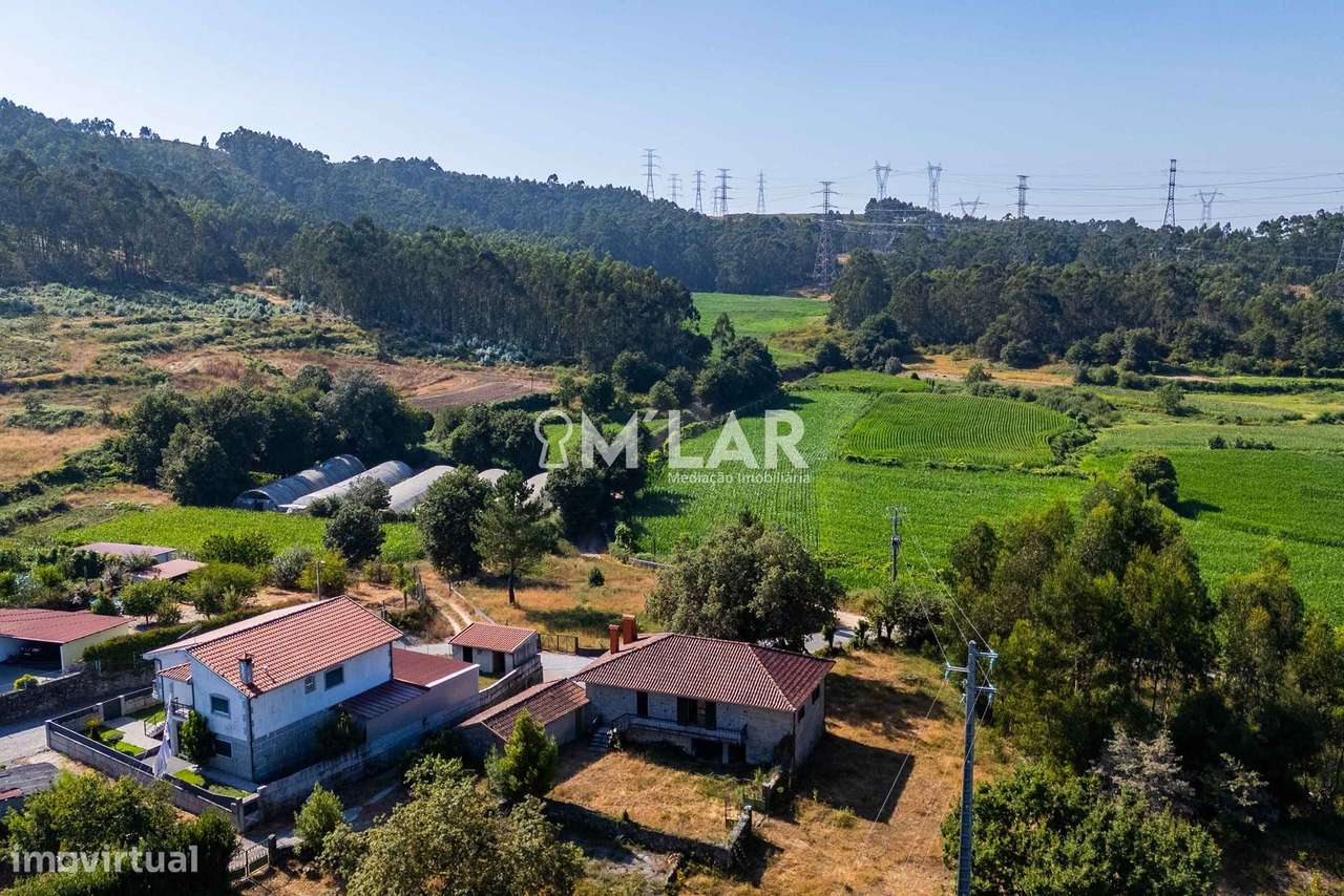 Quinta com moradia T3, em Pedralva - Braga-43