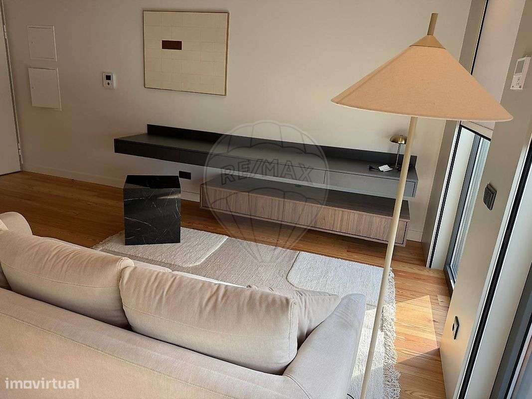 Apartamento T1 para arrendamento - Grande imagem: 4/46