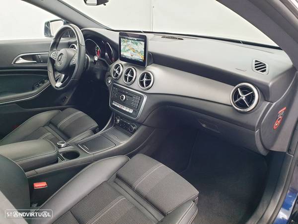 Mercedes-Benz CLA 180 d Urban Aut. - 30