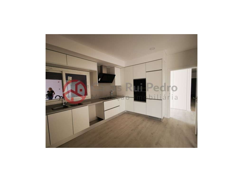 Moradia Geminada T3 em Construção, Fernão Ferro - Grande imagem: 4/18