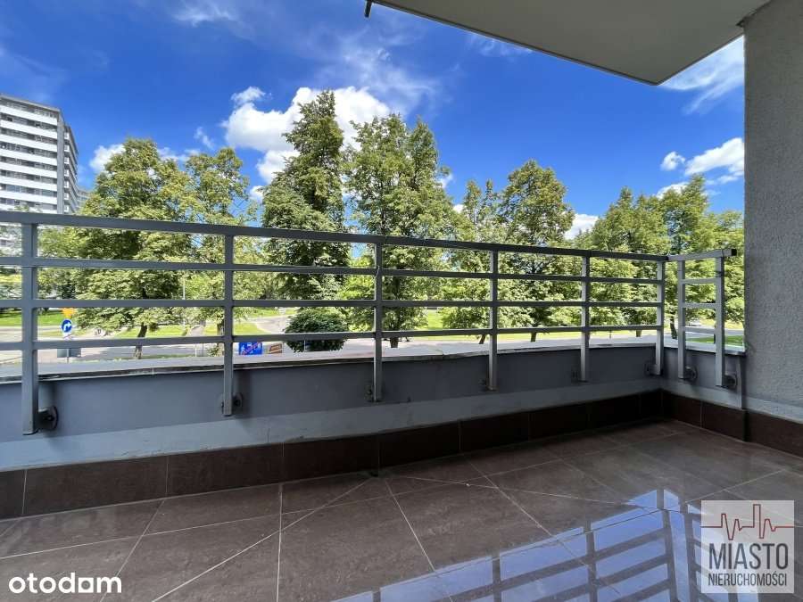 4 pokoje I piętro Osiedle Tysiąclecia budownictwo-0