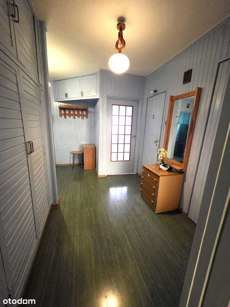 Przepiękne 4-pokojowe mieszkanie przy metrze-12