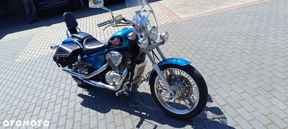 Honda Shadow - 4