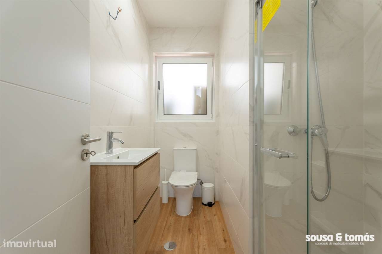 Oportunidade de Investimento – Apartamento T6 Arrendado a Estudantes |-26