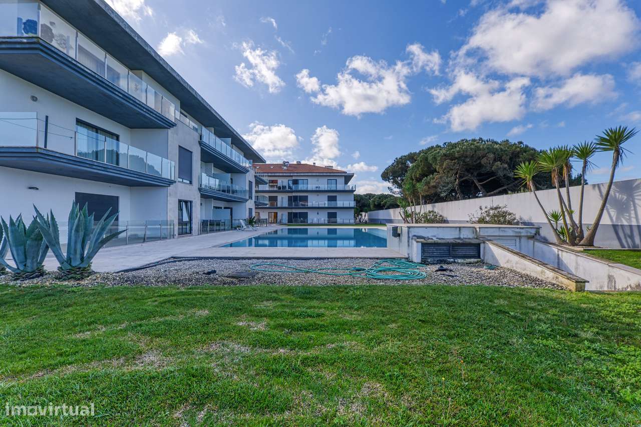 Apartamento T2, piscina e lugar de estacionamento - S Martinho Porto-35