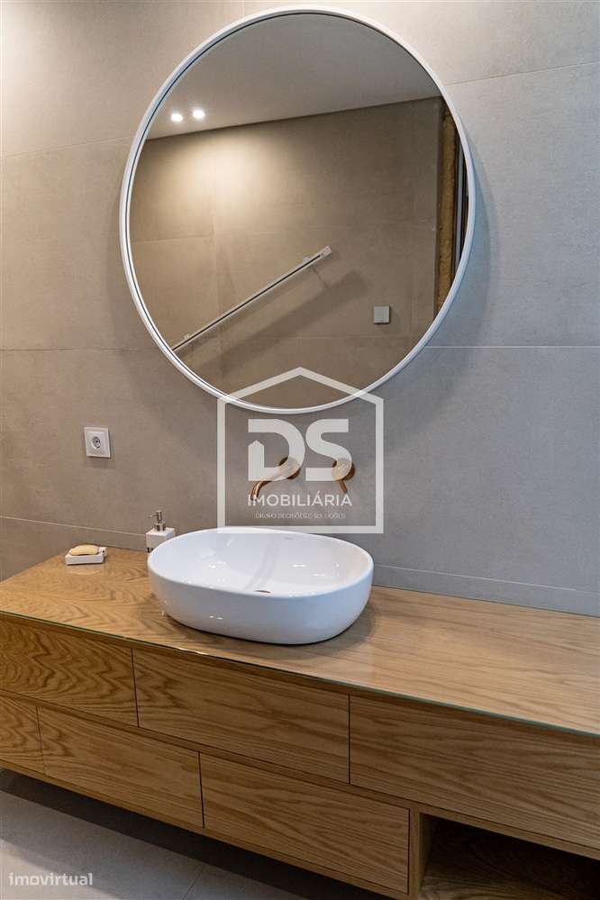 MORADIA DE LUXO T3 + ESCRITORIO - CENTRO DE PAÇOS DE FERREIRA-24