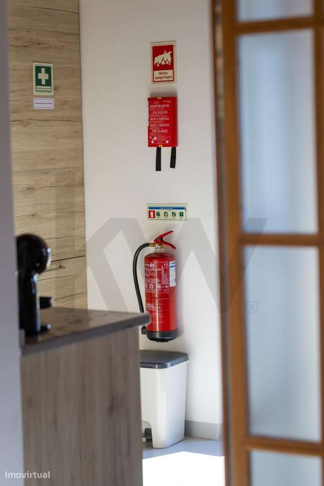 Moradia T-0 com piscina, estacionamento, Condomínio Casas Sopé da Serr-18