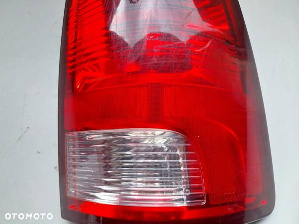 Lampa tył prawa Dodge RAM 1500 552774141A USA - 4