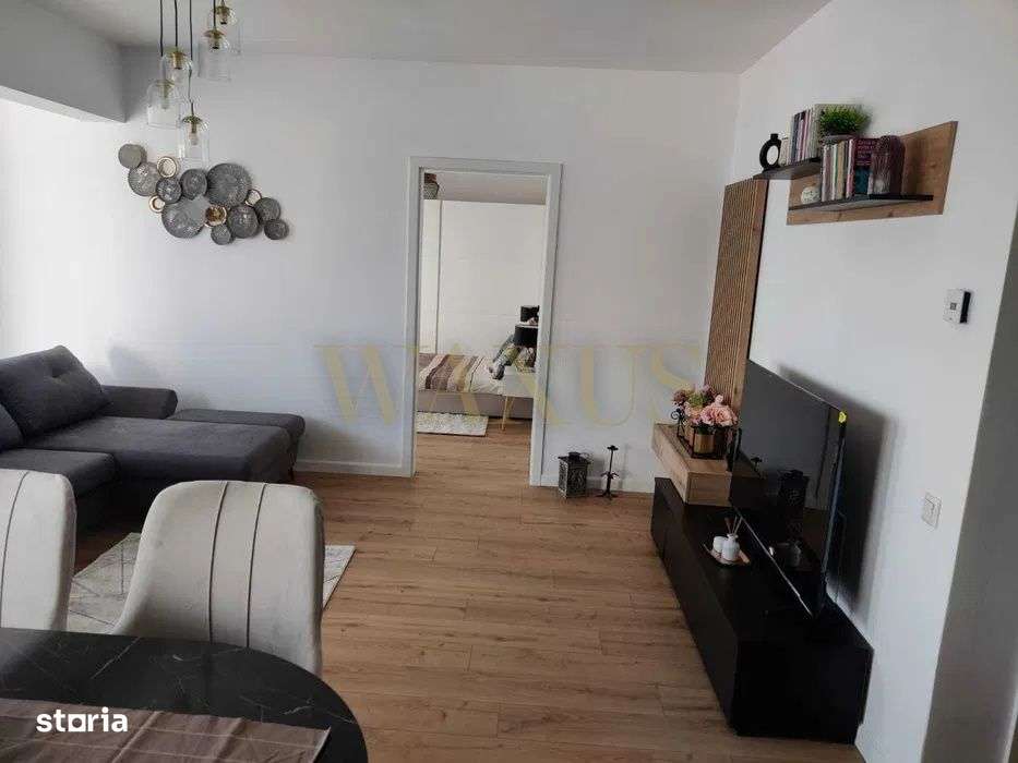 Apartament 2 camere, 2 balcoane, etaj intermediar, zona Vivo - Imagine principală: 4/8