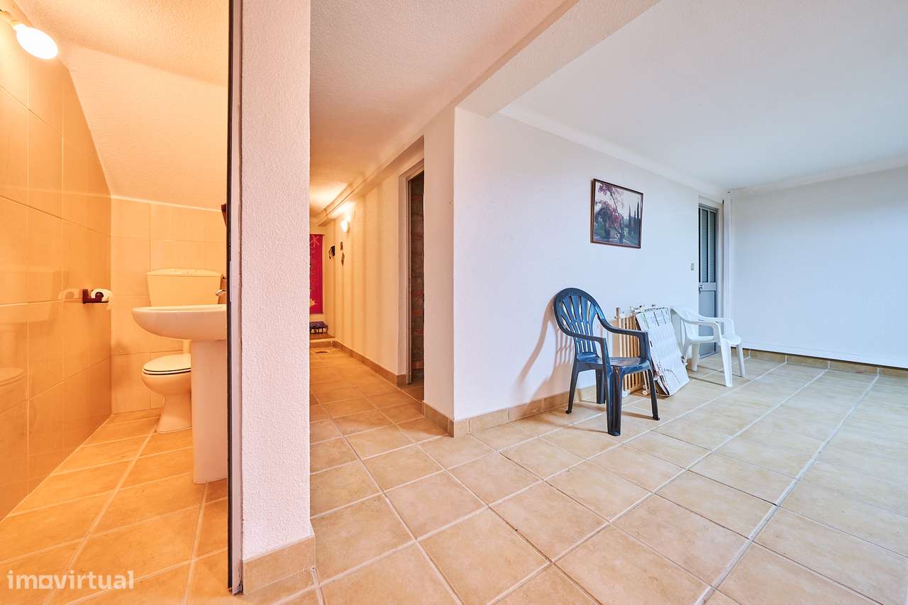 Moradia Geminada 4 Quartos - Pinhal Novo-33