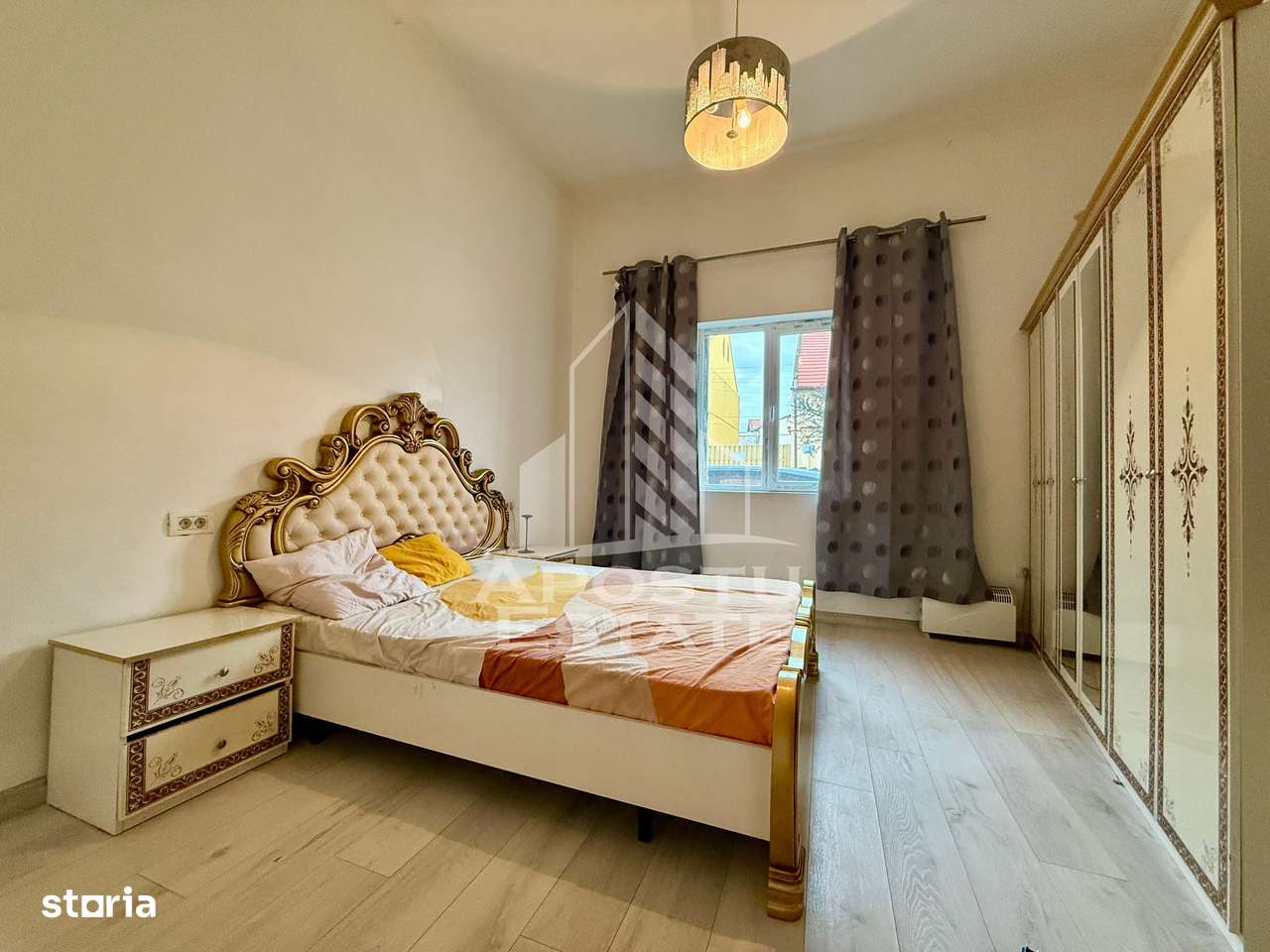 Apartament 2 camere,curte comuna,zona Lunei - Imagine principală: 5/18