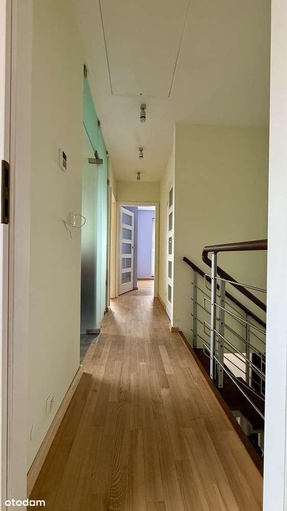 Na sprzedaż atrakcyjny segment domu z ogródkiem-7