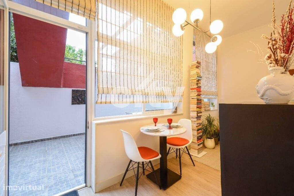 T1 Remodelado com Terraço Privativo | Praça da Espanha | Junto ao Jard - Grande imagem: 4/24