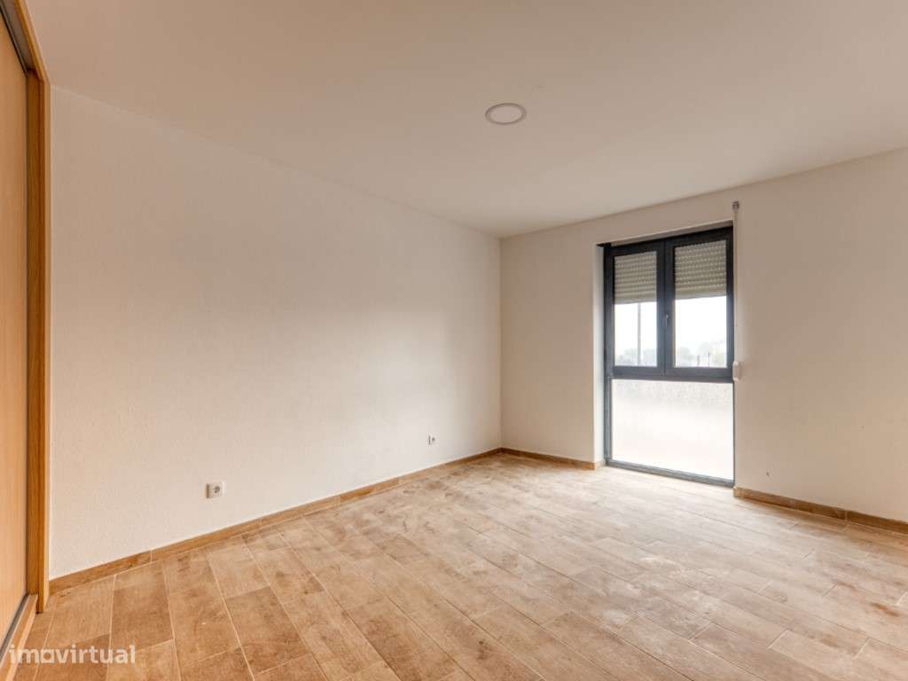 Apartamento T2 Remodelado - Rés do Chão | Mação-12