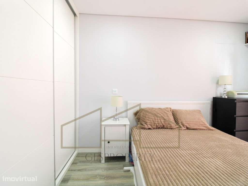 Moradia T3 nos Redondos, em Fernão Ferro-28