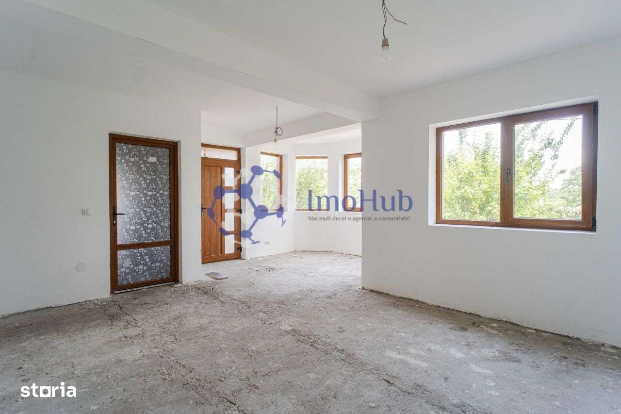 Casa P+M, teren 1.220 mp, Holboca, la strada principala-4