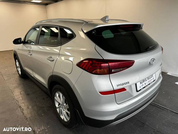 Hyundai Tucson 1.6 CRDI 4WD 6MT Style - 13