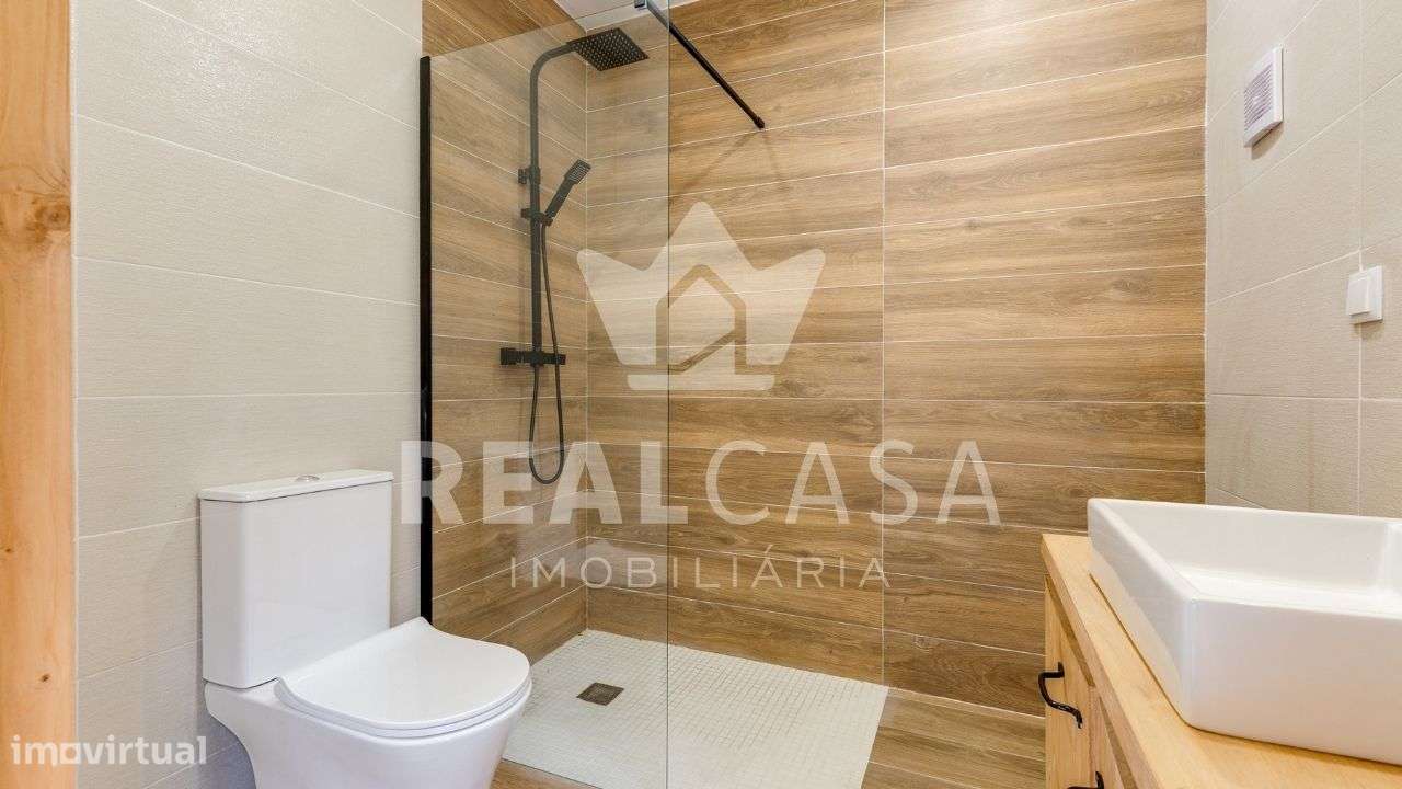 Moradia Térrea T5 em Marinha Grande-47