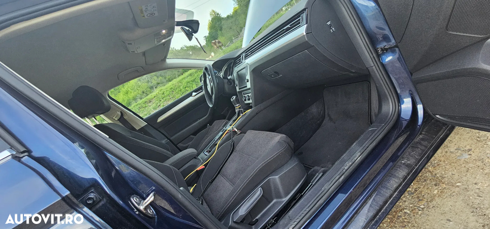 Volkswagen Passat Variant 1.6 TDI (BlueMotion Technology) Comfortline - 9