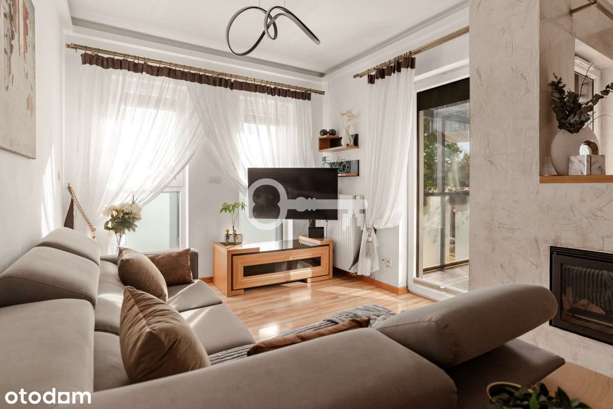 Stylowe mieszkanie | Loggia z widokiem na zieleń