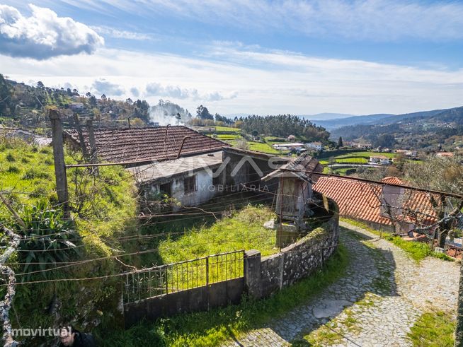 Moradia para Restaurar T2 Venda em Sande, Vilarinho, Barros e Gomide,V-0