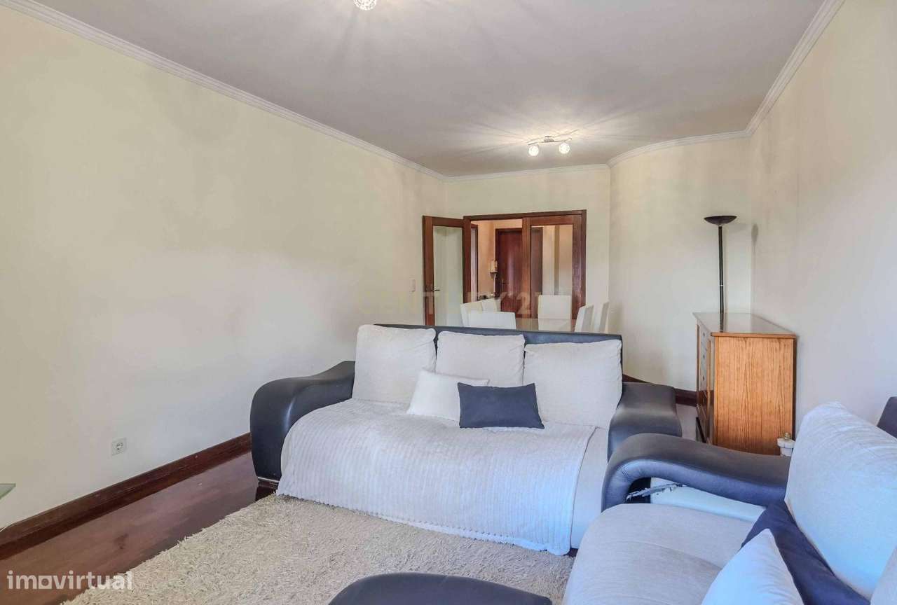 T2  com Garagem, Arrumos – Avenida General Humberto Delgado, Gondomar - Grande imagem: 5/21
