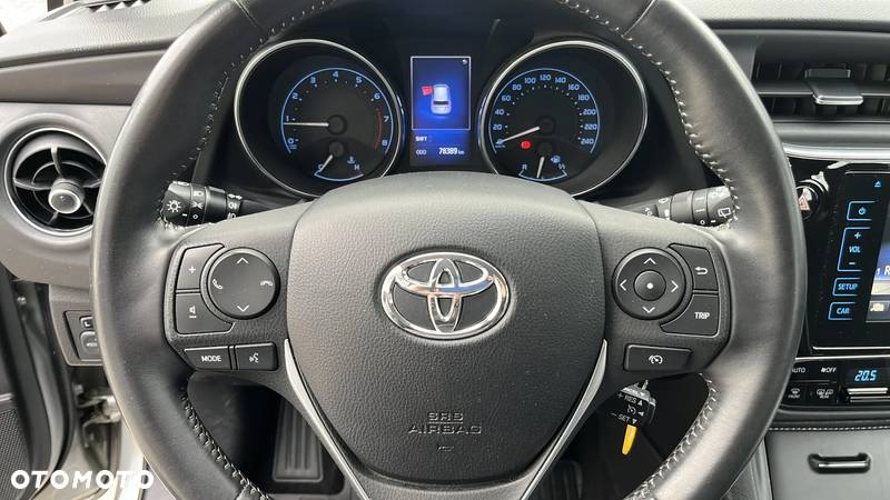 Toyota Auris 1.6 Dynamic - 13