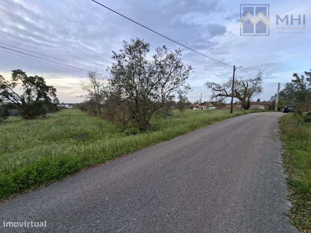 terreno para construção de uma ou 2 moradias-8