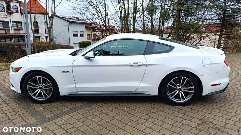 Ford Mustang 5.0 V8 GT - 9