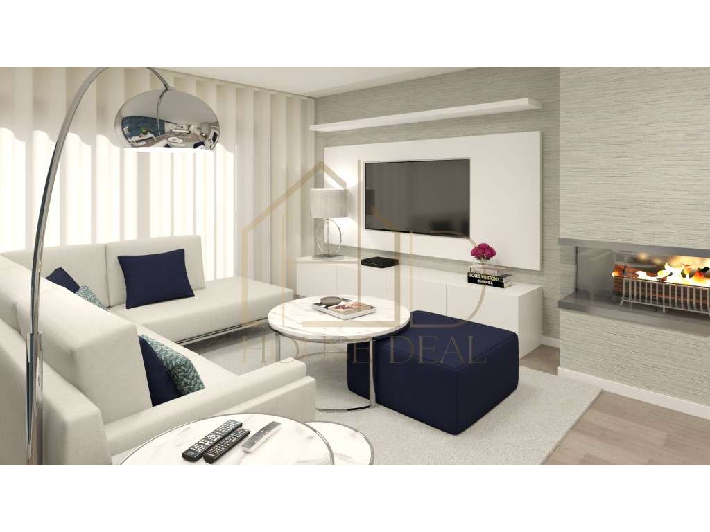 LUXUOSA Moradia T4 com Piscina. Fernão Ferro-10