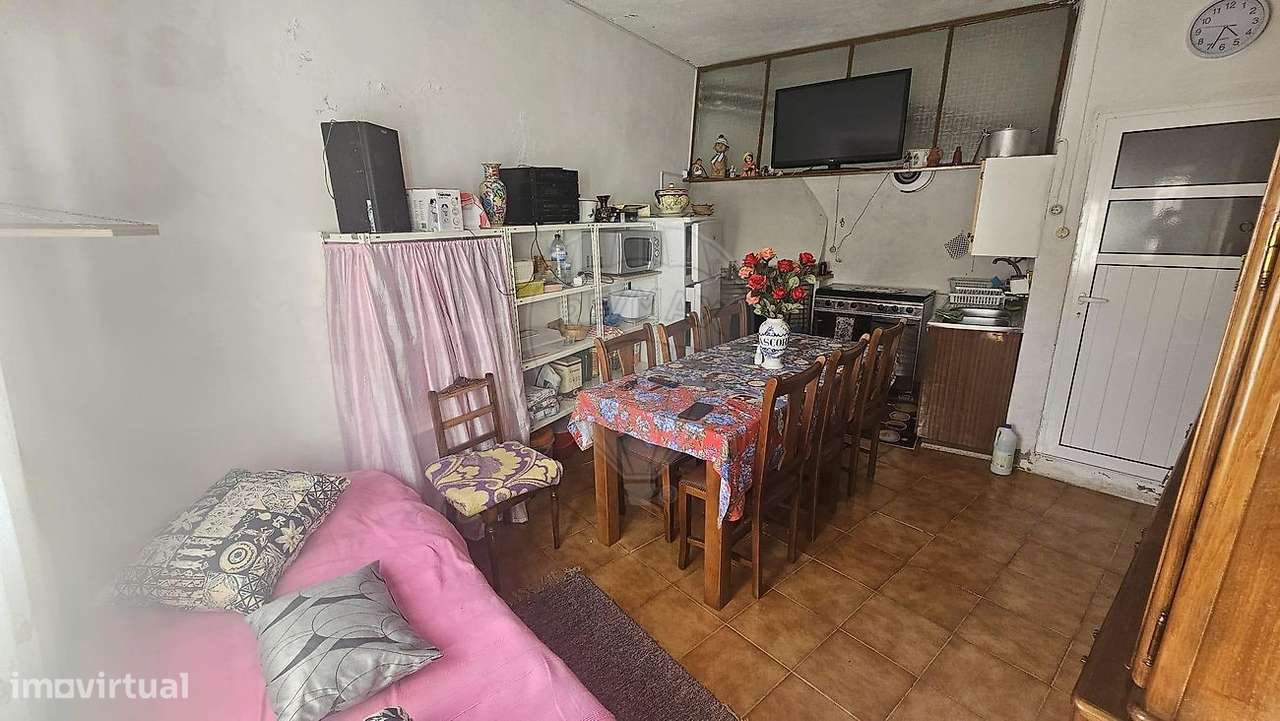 Moradia T2 para venda-4