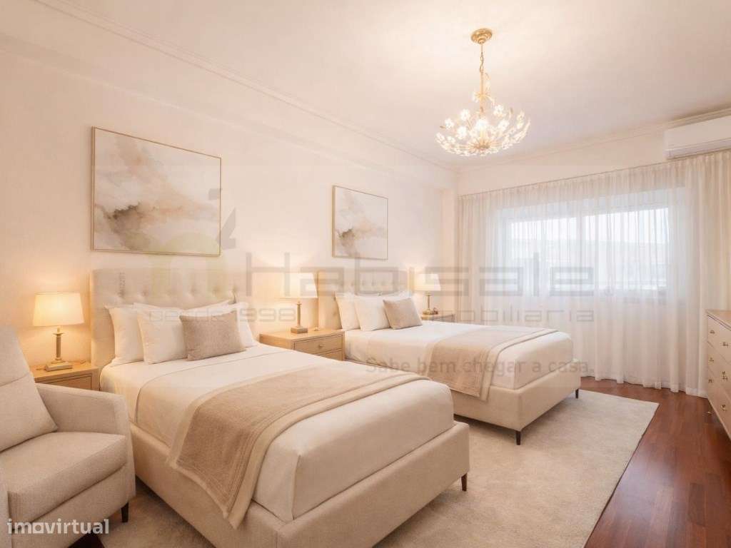 T4 com parqueamento e arrecadação a 2 min. do metro do Lumiar para ... - Grande imagem: 5/39