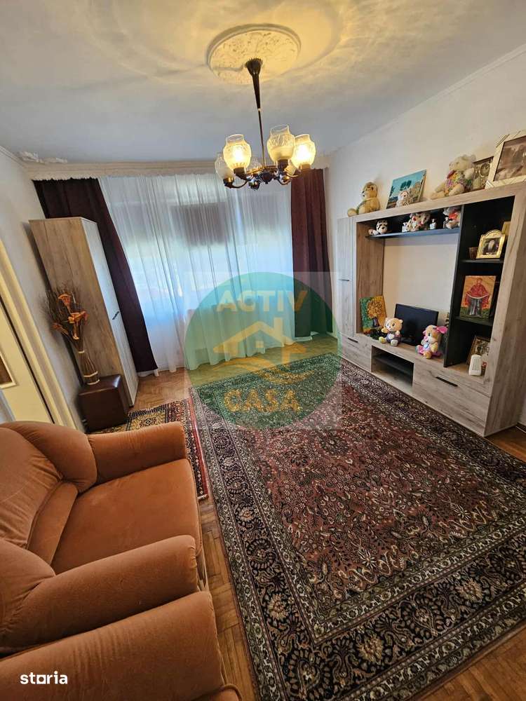 Apartament 3 camere, etaj 1 - Imagine principală: 4/5