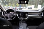 Volvo XC 60 2.0 D4 Momentum Geartronic - 12